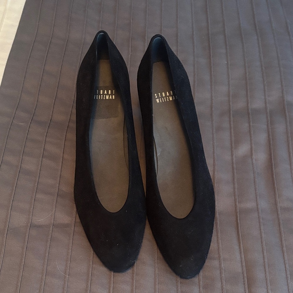 Stuart Weitzman Black Suede chunkier heal size 8.5